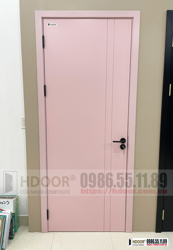 Cửa nhựa composite màu hồng HDOOR-C41